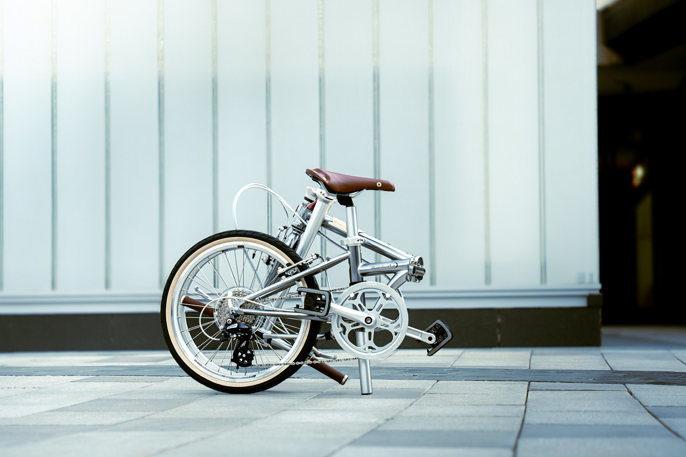 Складной велосипед Dahon Boardwalk D7 16'' Orange