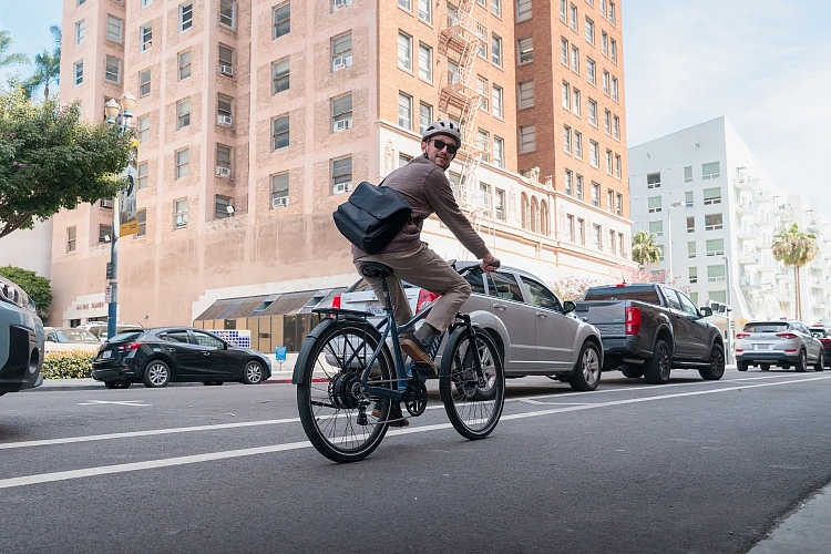 Электровелосипед Aventon Level 4 REC ST Sandstone LG