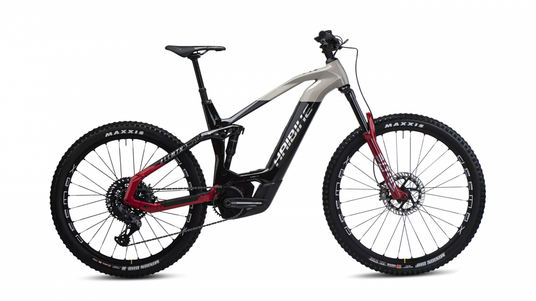 Электровелосипед Haibike AllMtn CF SE i750Wh 12 s. X01 Chrome M
