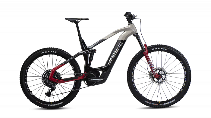 Электровелосипед Haibike AllMtn CF SE i750Wh 12 s. X01 Chrome M