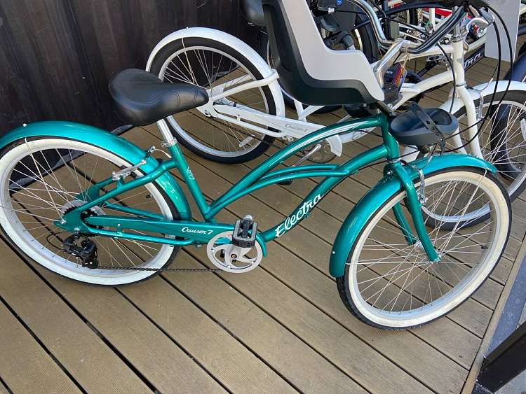 Велосипед Electra Cruiser Lux 7D Step Thru Green Metallic (Garage Vintage)