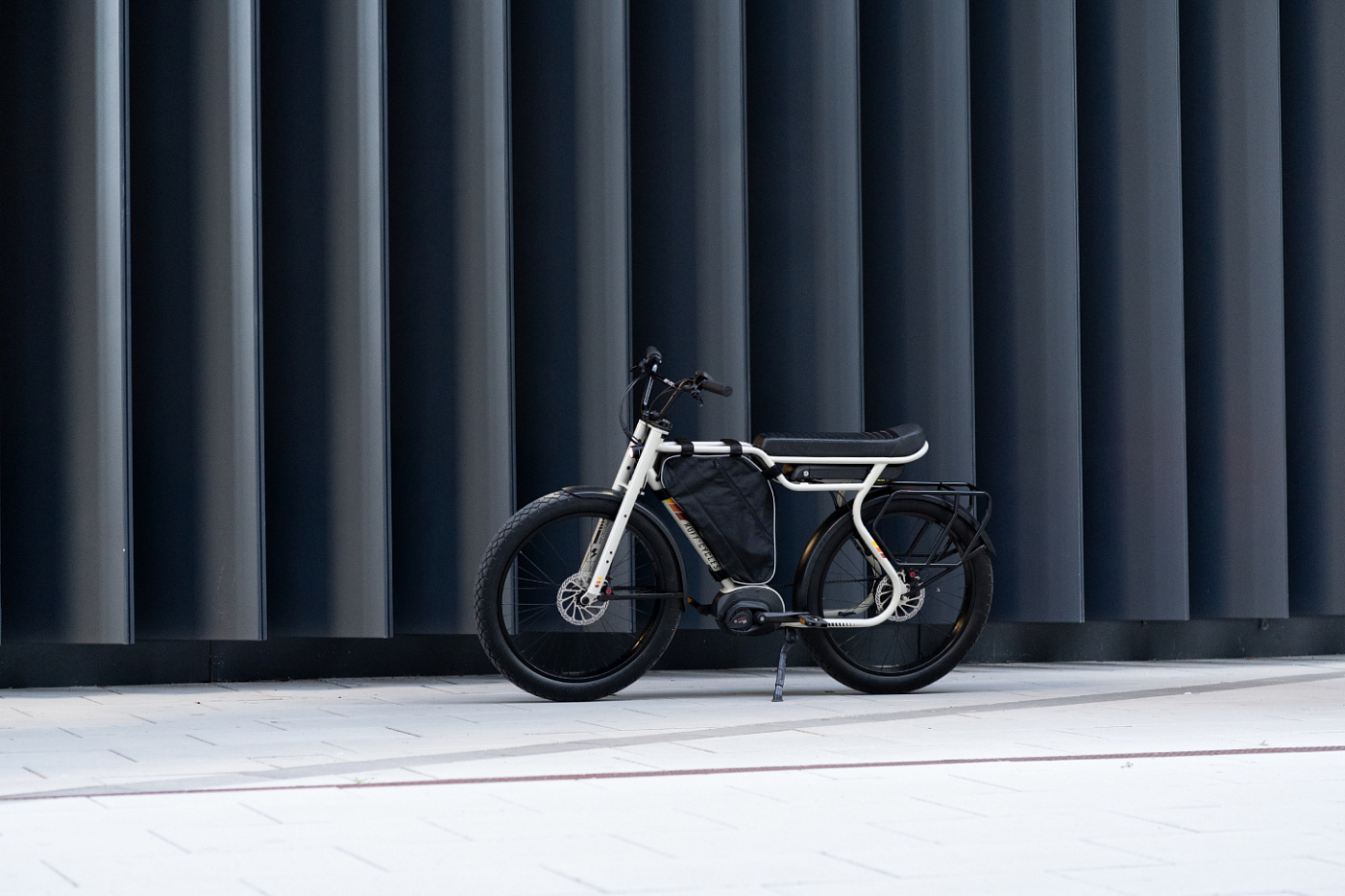 Электровелосипед Ruff Cycles Biggie Bosch Performance Line CX 500Wh Paposo Blue